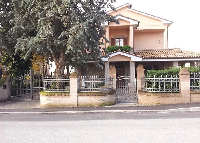 Albergo economico: Luconi Affittacamere