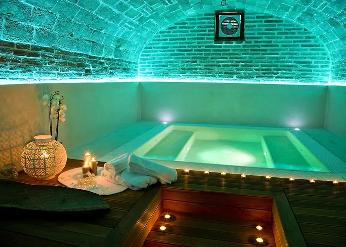 Hotel di lusso: Tabano Ristorante-Casolare